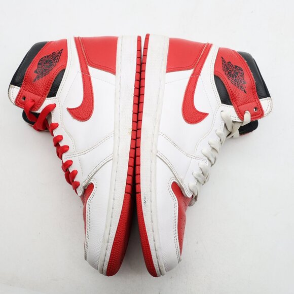 Nike Air Jordan 1 Heritage Red Men's Size 9.5 Retro High OG Sneakers 555088-161 - Picture 8 of 9